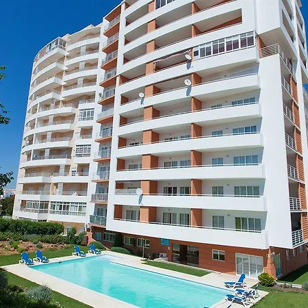 Urban Flamingo Apart-hotel