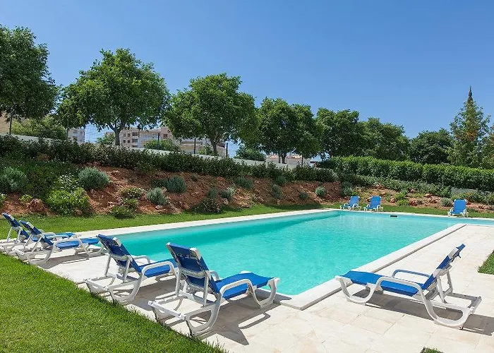 Urban Flamingo Hotel apartamentowy 3*