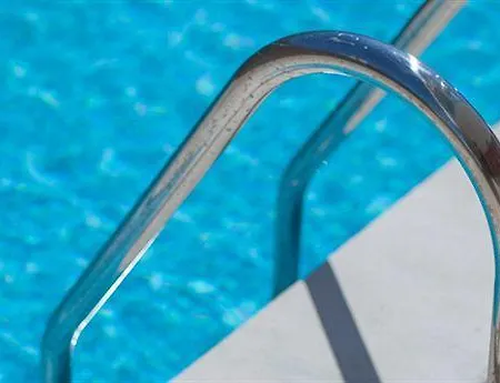 Urban Flamingo 3* 포티마오