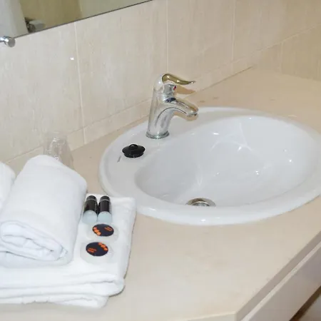 Urban Flamingo 3* 포티마오